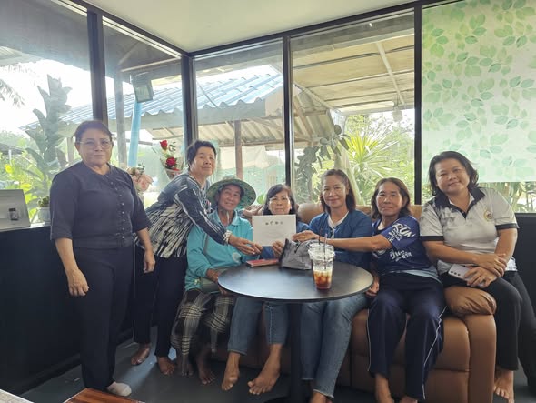 💚Rayong TALENT พช.ปลวกแดง เอาได้ 💚  📊>> สำนักงานพัฒนาชุมชนอำเภอปลวกแดง เข้าร่วมประชุมคณะทำงานขับเคลื่อนกองทุนพัฒนาบทบาทสตรีตำบลหนองไร่และลงพื้นที่ตรวจสอบการดำเนินงานของผู้ที่ประสงค์ยื่นกู้เงินกองทุนพัฒนาบทบาทสตรี