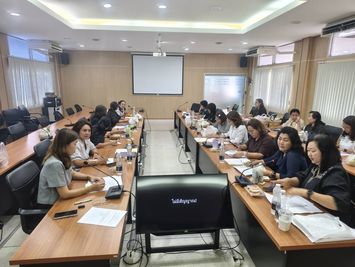 สำนักงานพัฒนาชุมชนอำเภอปลวกแดง ร่วมประชุมคณะกรรมการพัฒนาสตรีอำเภอปลวกแดง ครั้งที่ 6/2569